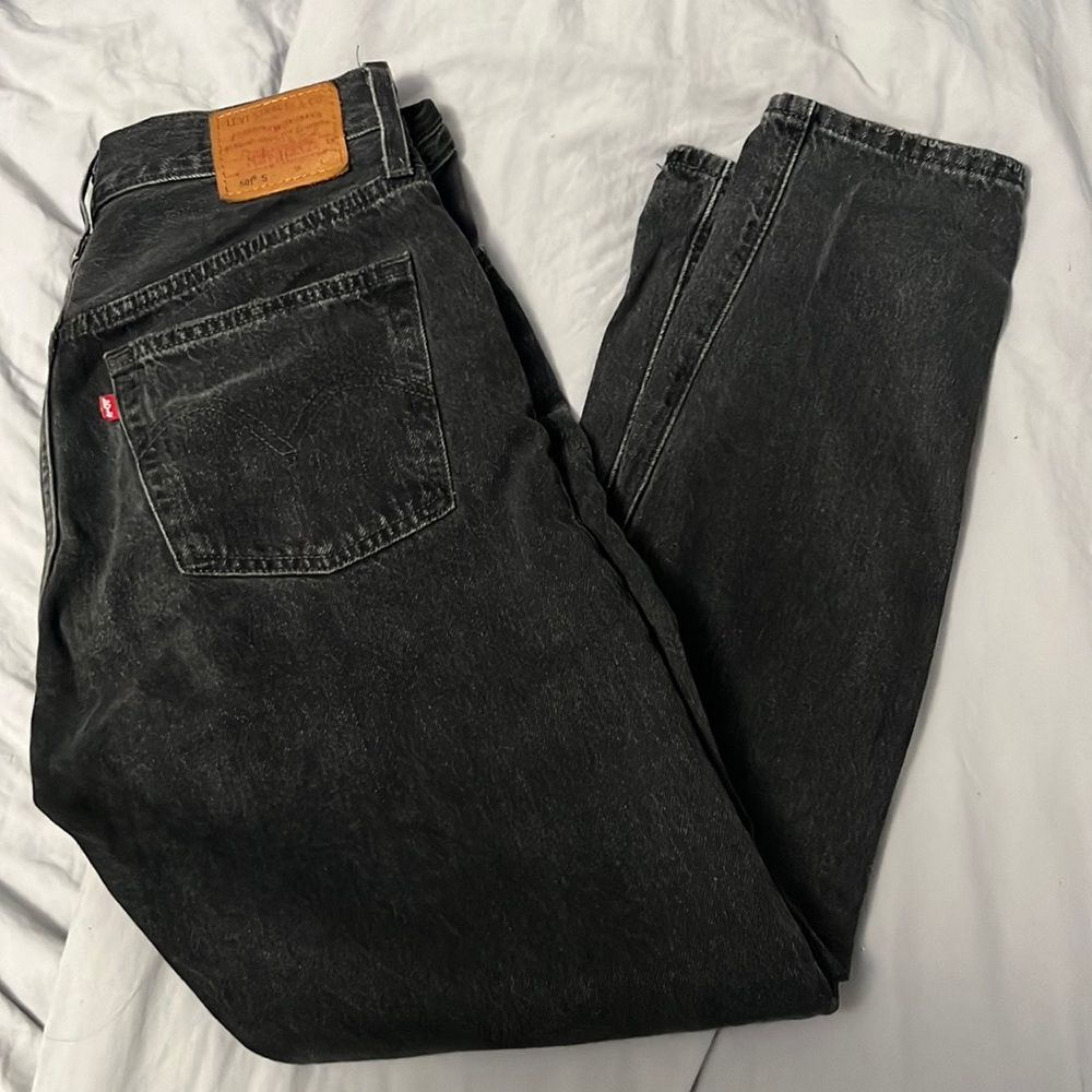 Levi womens 501 S skinny black wash jeans